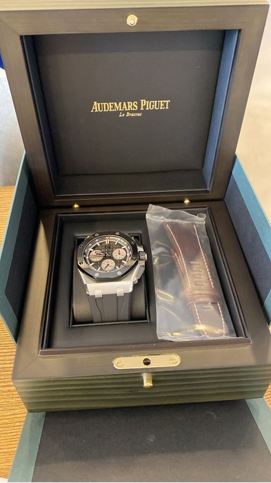 Audemars Piguet Royal Oak Offshore- nepurtat