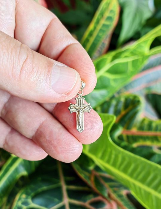 Чисто нов кръст от злато 14К 585 – 1.1 грам, класически дизайн, бижу за подарък за близък вам човек, религиозен подарък, подарък за кръщене