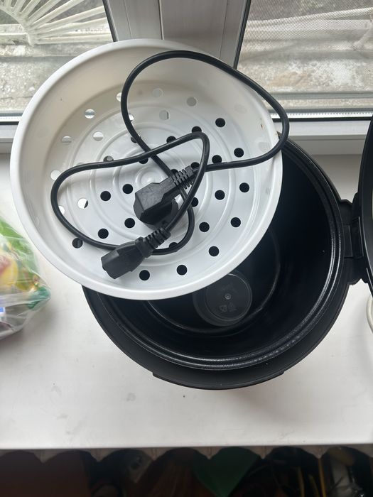 Мультиварка Redmond Master Chef