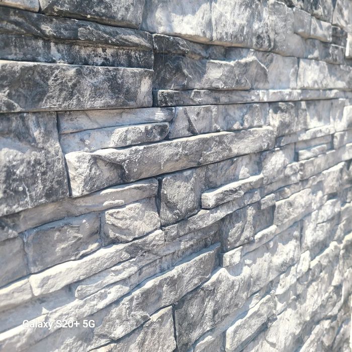 Кабанчик.декоративные камни из гипса полимера