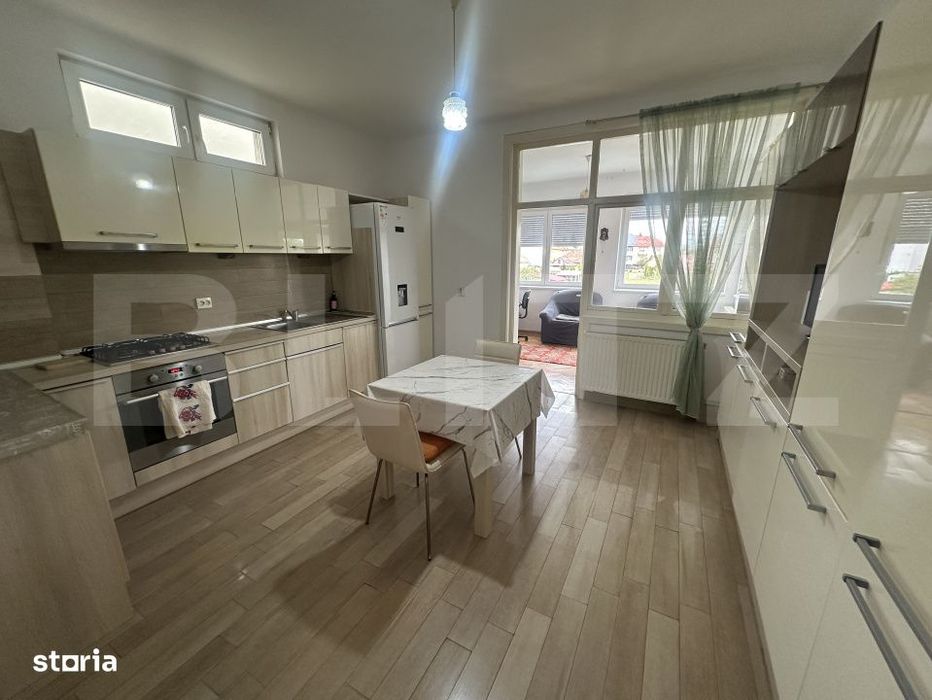Apartament  in asociatie, 160 mp, 163 mp teren, zona Strandului