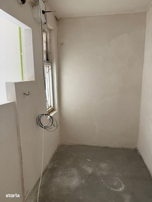 cv 215 Luminisului Spatiu comercial sau locuinta