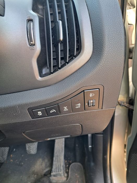 Киа Спортидж 2.0CRDI