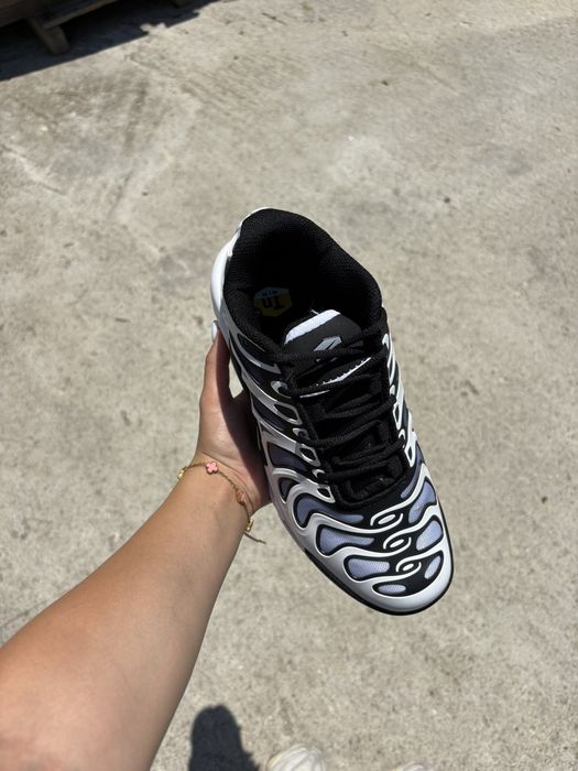 Tn Air Max drift бели