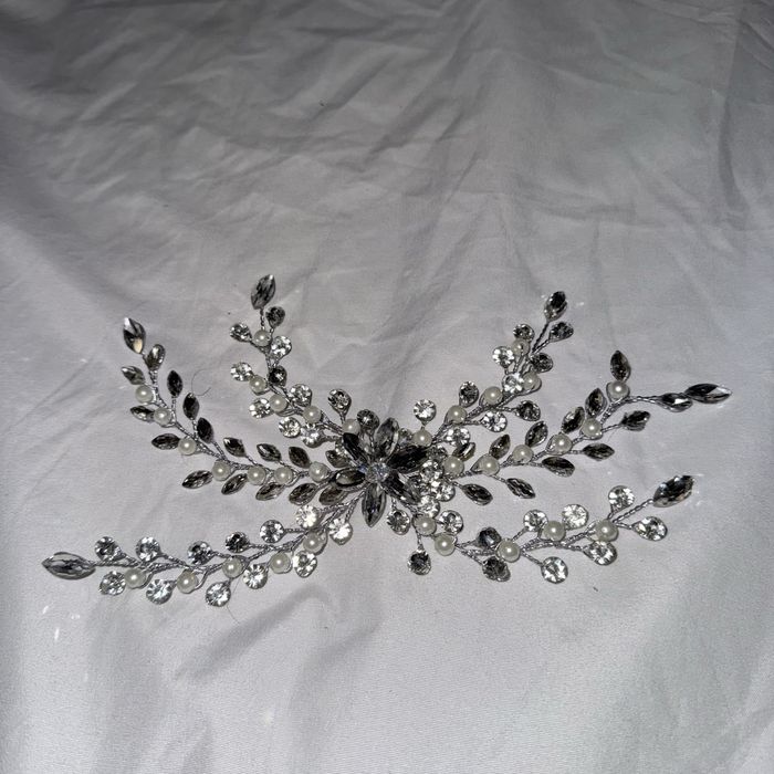 Диадема новая продам