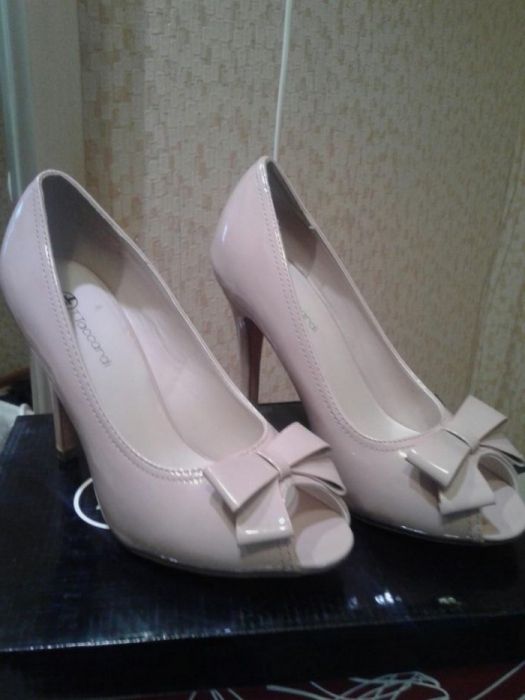Продам туфли женские