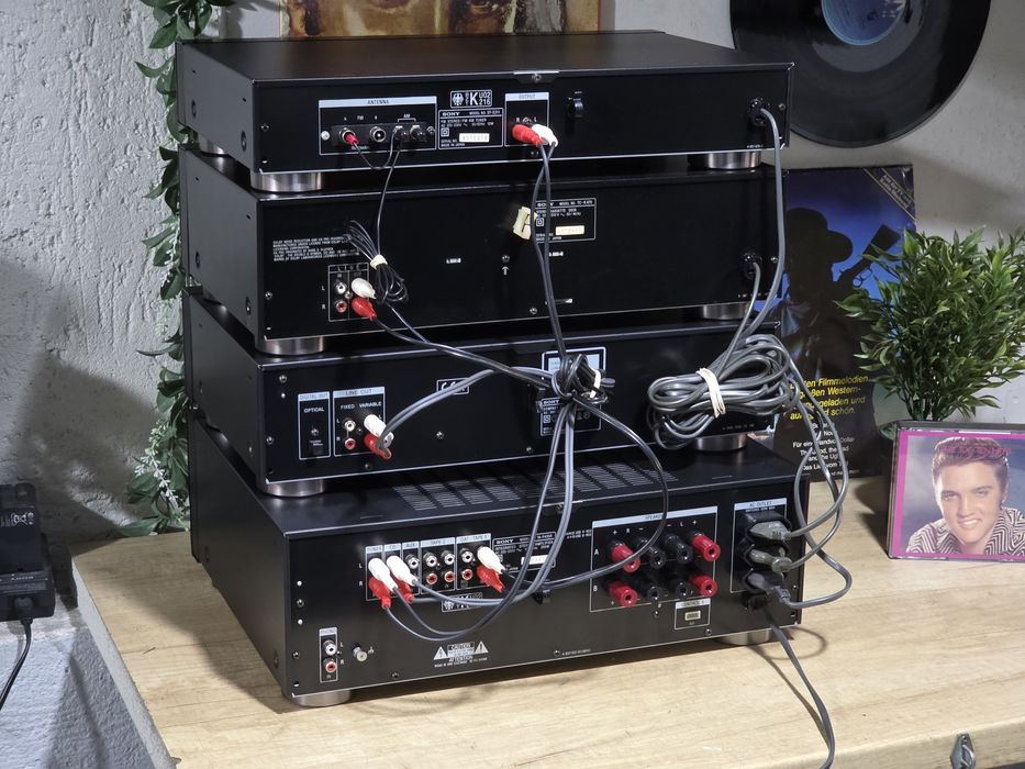 Linie audio SONY amplificator ta-f435r,cd player cdp-715 tuner st-s311