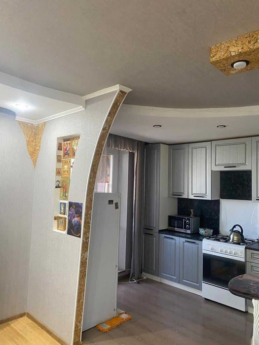 Продам 3х ком в 8 мкр 71кв.м