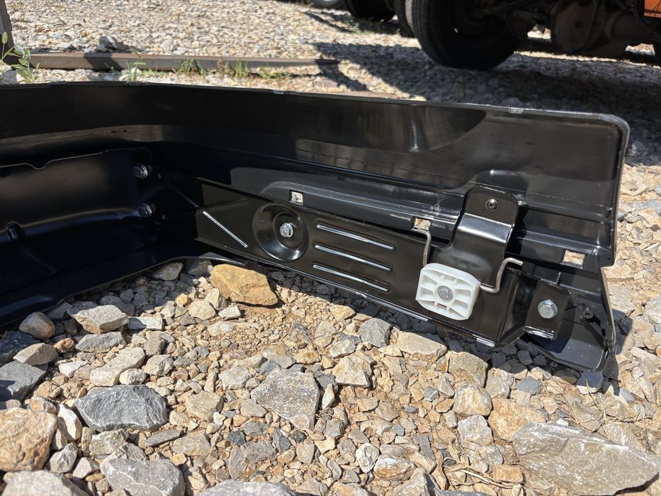 Нова задна броня за  Land Rover,Range Rover 1995-2000г.