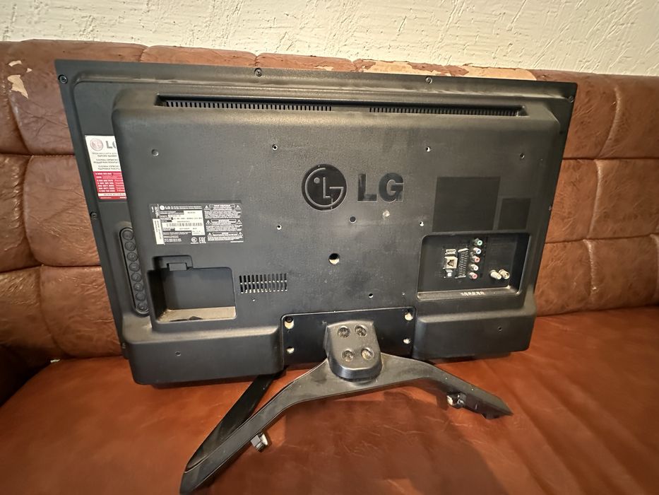 Телевизор LG отличное состояние