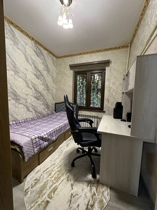 Yunusobod 5-kv 1-etaj tarsavoy +podval ogarod