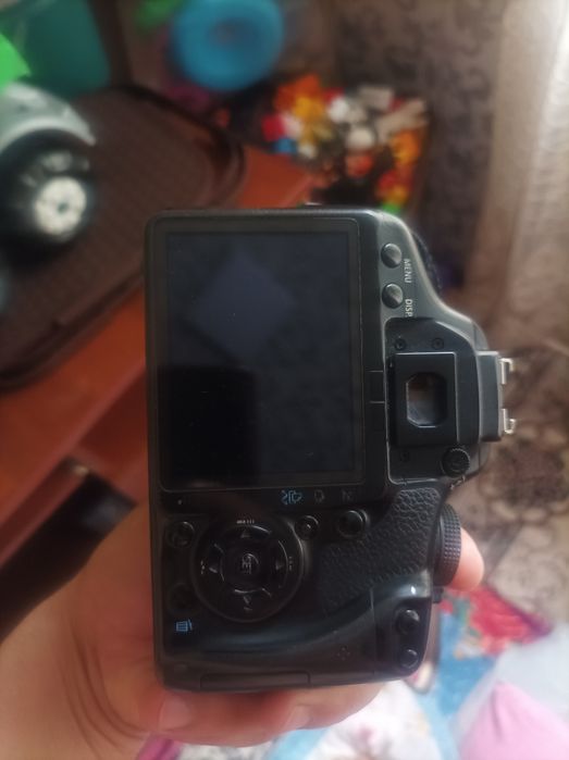 Canon eos holati idiyalni