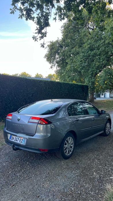 RENAULT Laguna 2015 — imagine 3