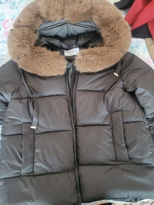 Продам женские куртки