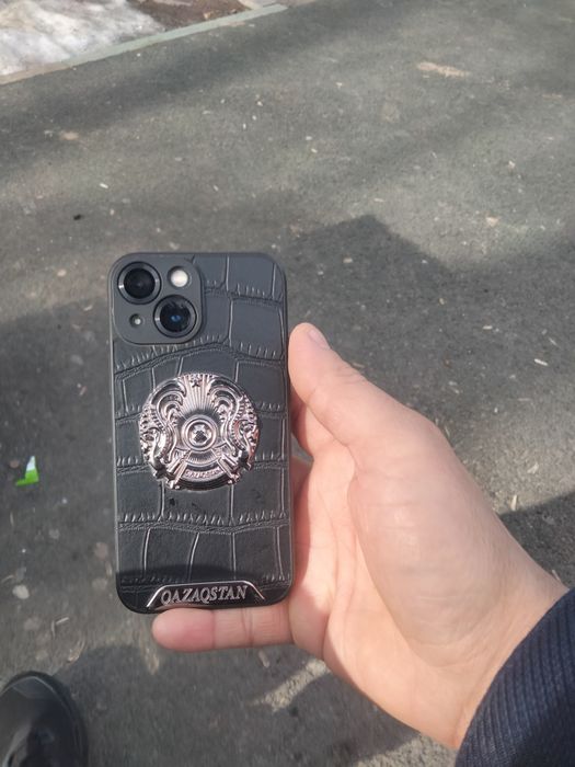 Продам айфон 13мини