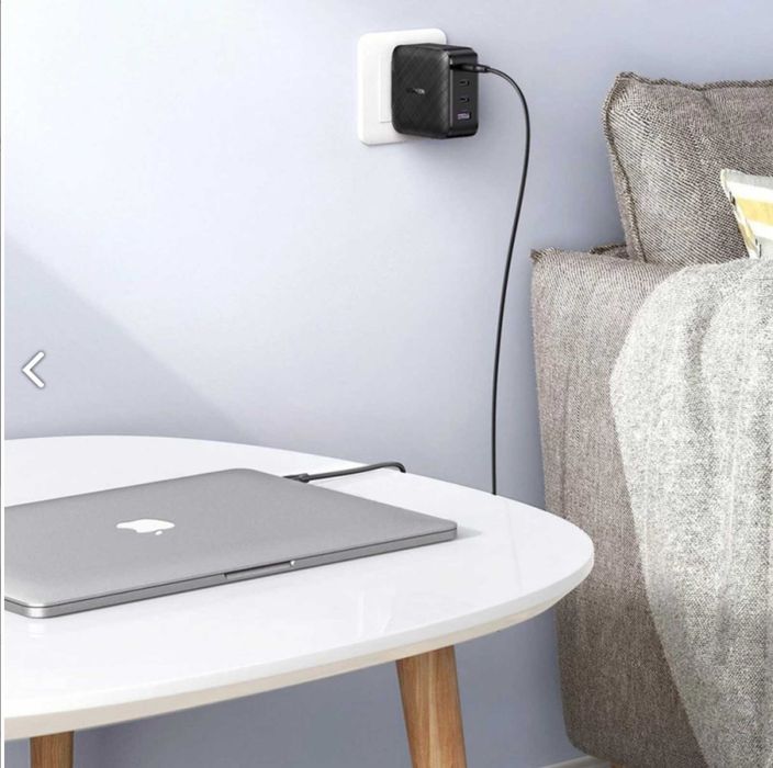 Incarcator UGREEN 65W, 3A, 1 x USB-A - 3 x USB-C, Negru