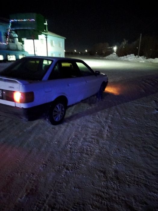Продам ауди 80 б3