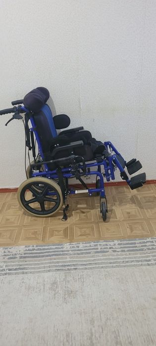 Инвалидная коляска
