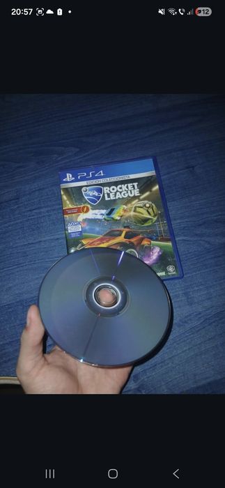 Vand PS 4 slim  1 TB