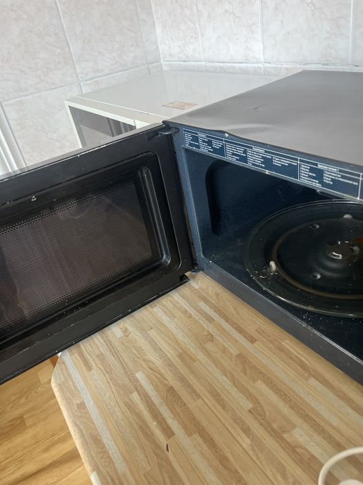 Samsung микроволновая печь, Ceramic Inside, 23–25 л