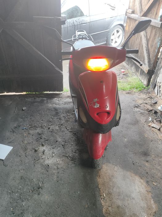 Продам скутер 50 кубов