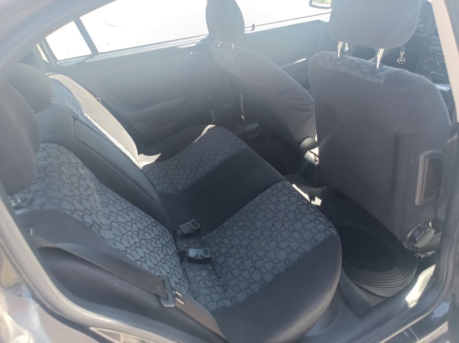 Opel Astra G 1.6 75кс