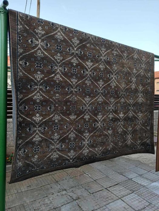 Килим неупотребяван