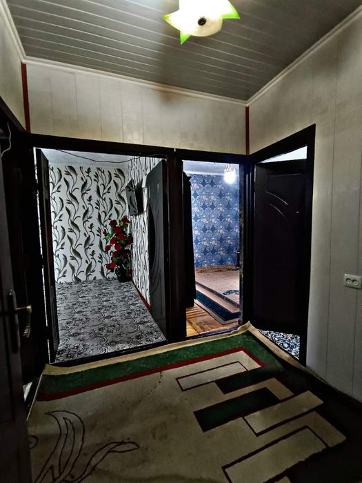 Уй сотилади Чирчик 3-мкр 3 хона кирпичный дом 3/3/4  77-серия