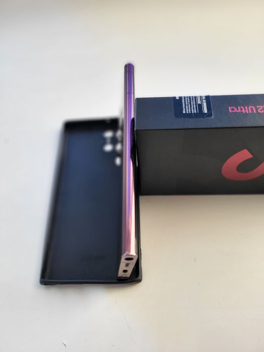 Продам Samsung S22 Ultra