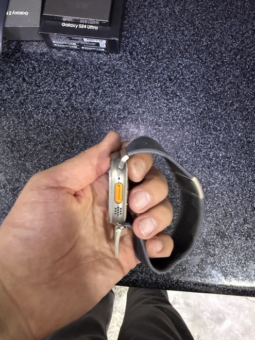 Apple wach ultra 1 93 yomkost holati zor oqip tel qlila