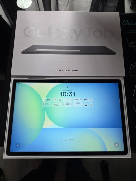 Tableta samsung tab S10 FE +