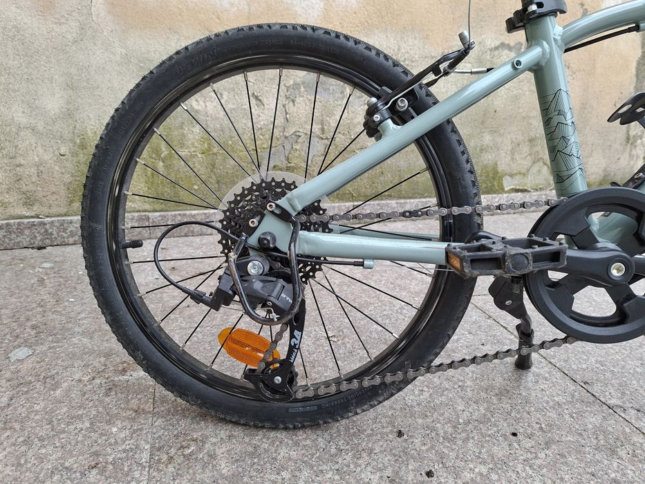 Vând bicicletă copii