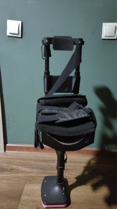 Подколенный костыль, б/у