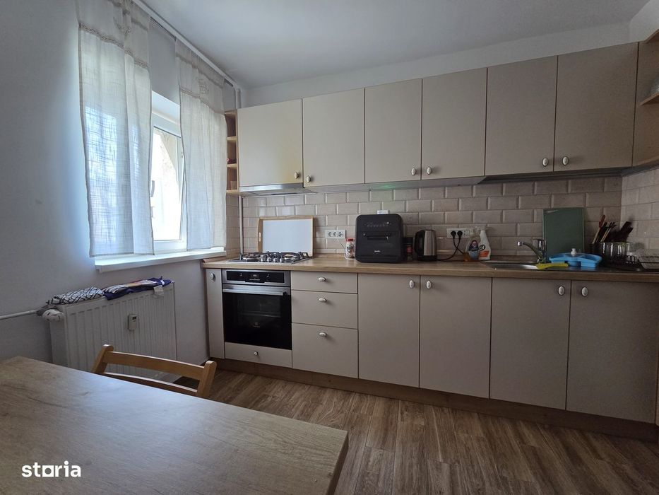 Inchiriere apartament 2 camere Obor