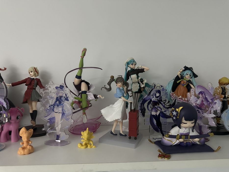 Фигурки аниме мангы манхвы оригинал пони