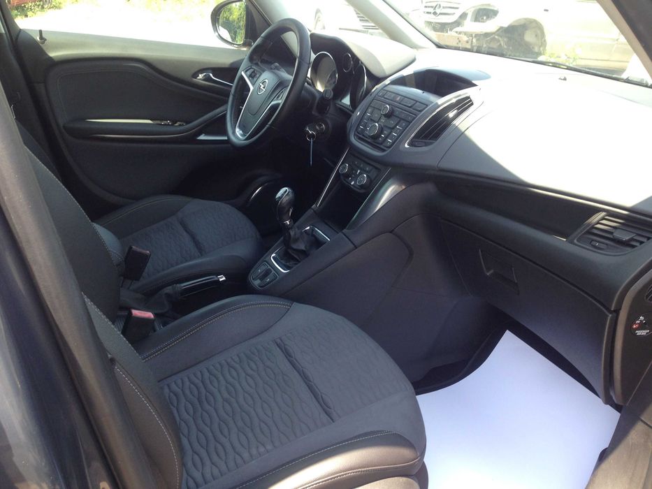Opel Zafira 1.6Turbo/150кс/TourerCosmo/7места/Klimatronic/Eur5B