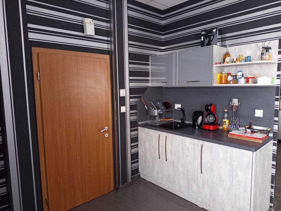 Продава се Промишлена сграда в Русе, Търговия на едро - 525 кв.м за 622 €/кв.м - Снимка #6