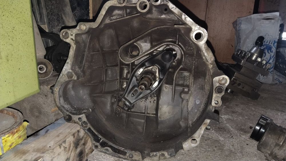 Продам мкпп ауди s4 2.2 турбо