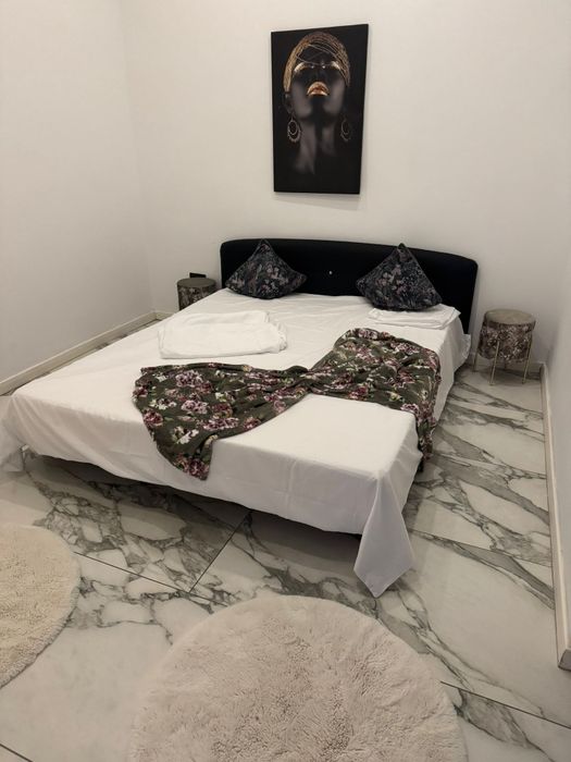 Apartament de lux de inchiriat Centru , bulevardul Revoluției, Teatru