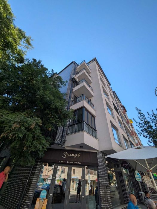 Продава се Тристаен апартамент в Бургас, Възраждане - 93 кв.м за 2366 €/кв.м - Снимка #16