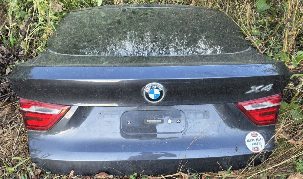 Vand Hayon portbagaj  BMW X4 F26, triple LED, bara spate, amortizoare electrice, senzori parcare