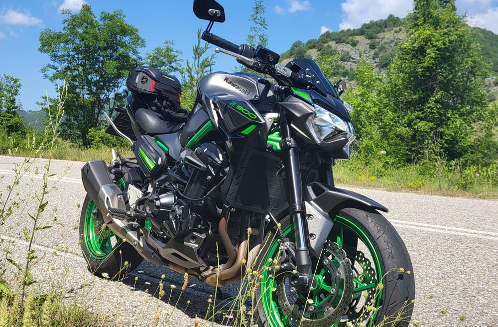 Kawasaki z900 2024
