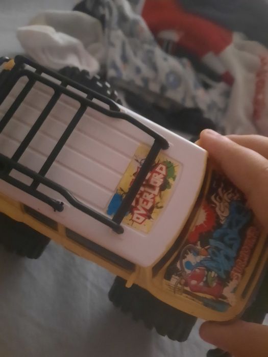 Vand masina monster truck editie limitata