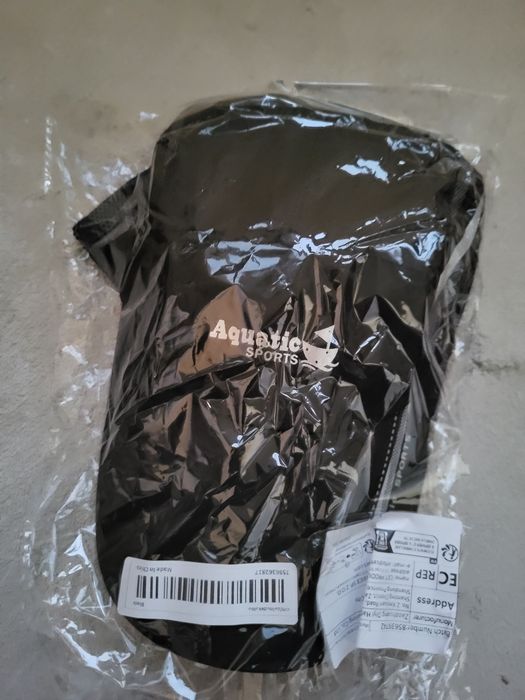 Продам бейсболки. Новые.