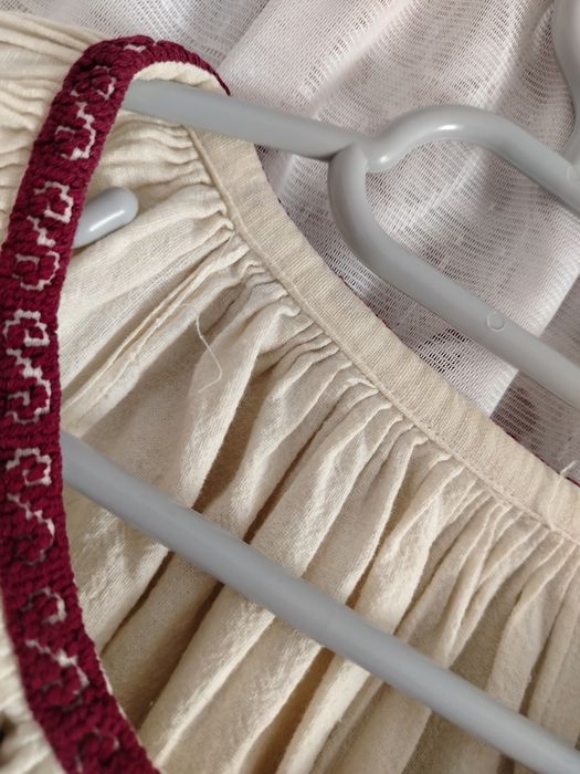 Costum popular ,ie din Arges