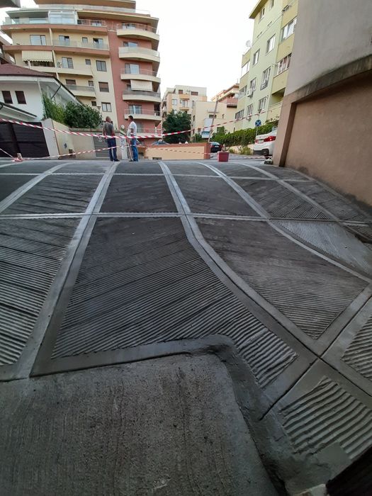 Firmă execut lucrări interioare si exterioare amenajări la cheie exterioare și exterioare amenajări curți pavaje betoane elicopterizate