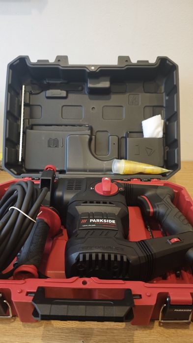 НОВ Акумулаторен Винтоверт Parkside 20V – Пълен комплект!