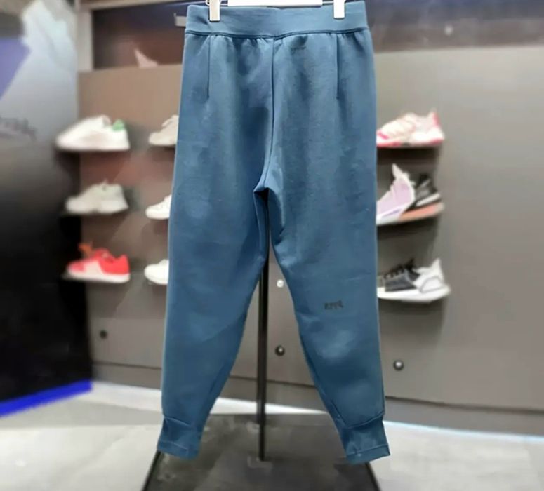 Супер готино мъжко долнище ADIDAS