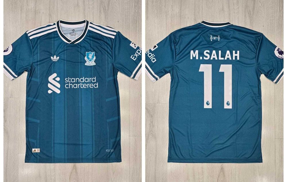 Футболни тениски