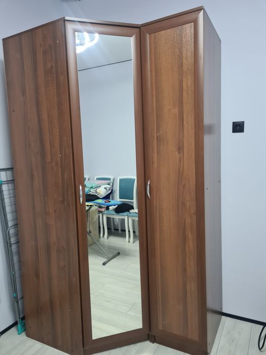 Угловой шкаф и пенал